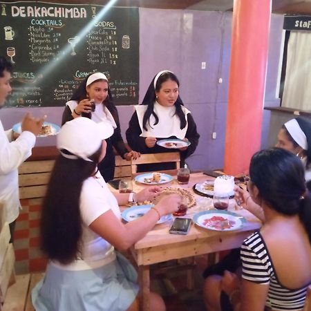 Deakachimba Hostel Granada Bagian luar foto