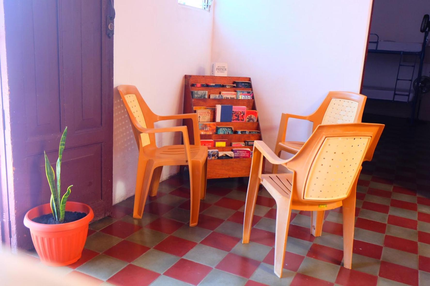 Deakachimba Hostel Granada Bagian luar foto